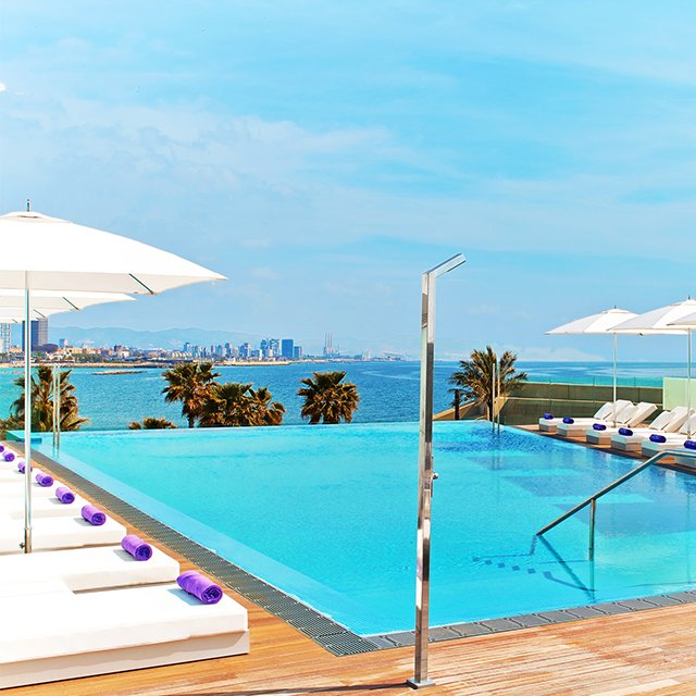 VIP Cabanas & Day Pool Pass — photo 3