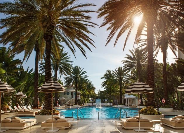 Pool Day Pass — photo 4