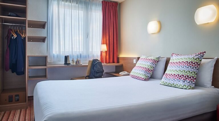 Campanile Paris Bercy Village — photo 2