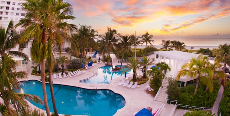 The Savoy Hotel & Beach Club — photo 5