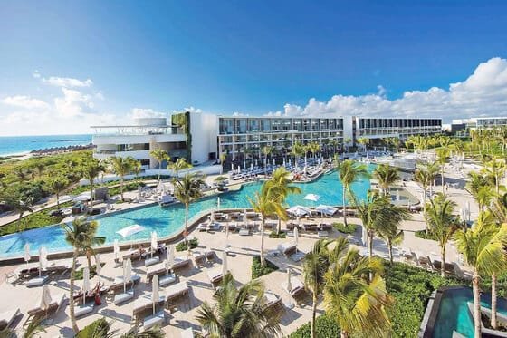Best Hotel Pool Day Passes in Cancún, Quintana Roo