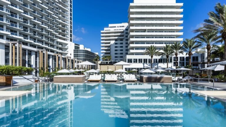 Eden Roc Miami Beach — photo 2